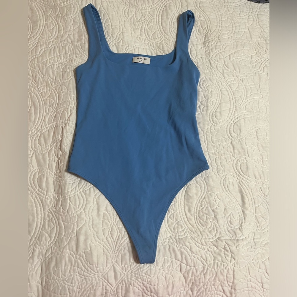 Aritzia babaton bodysuit